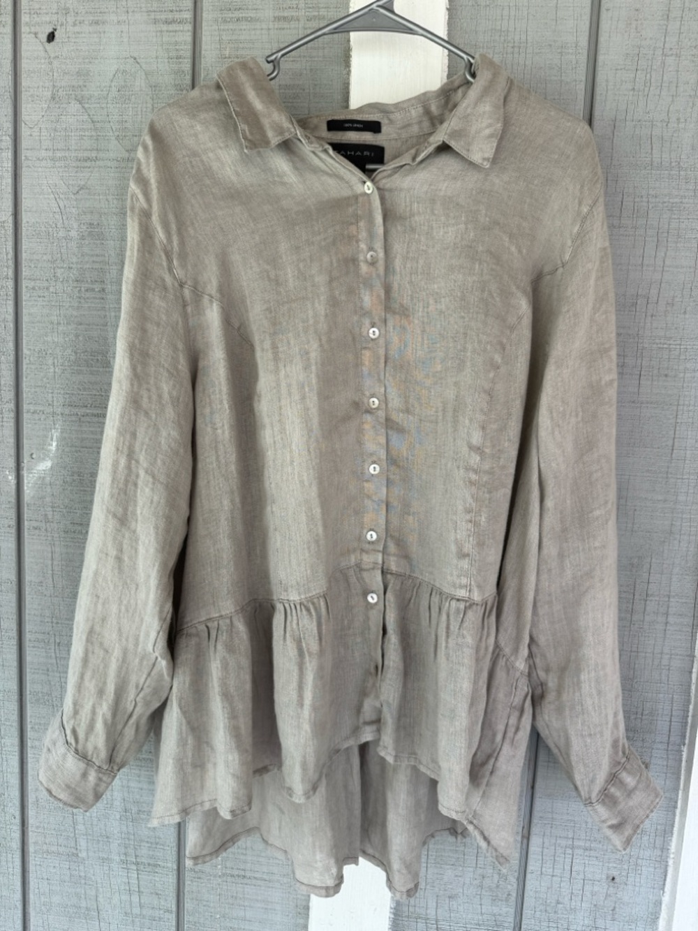 Tahari 100% Linen Top in Natural Grey - Picture 2 of 6